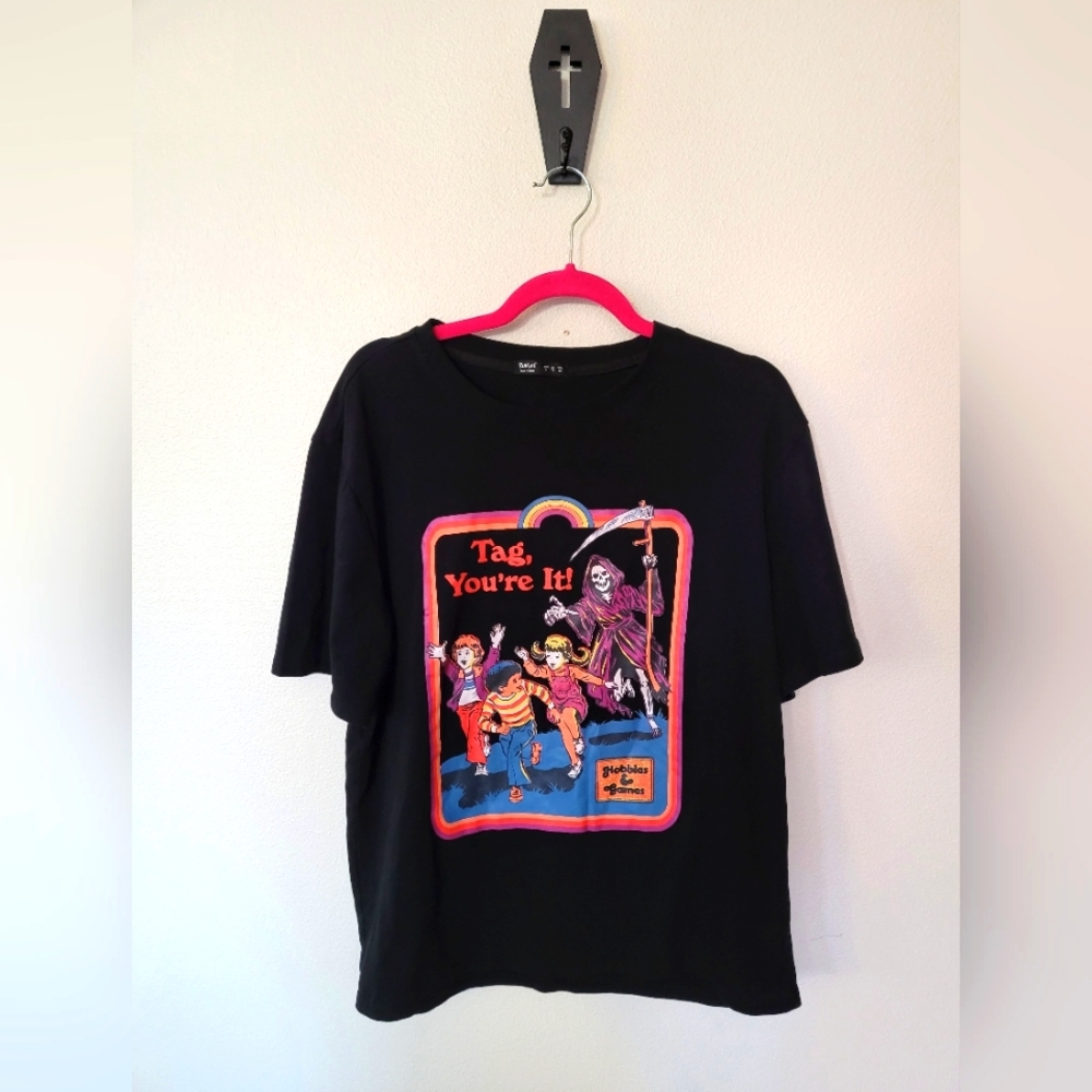 🪦Goth Size Medium (Mens) creepy Black t-shirt